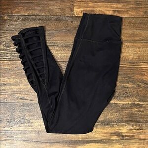 SO Black Cutout Leggings
